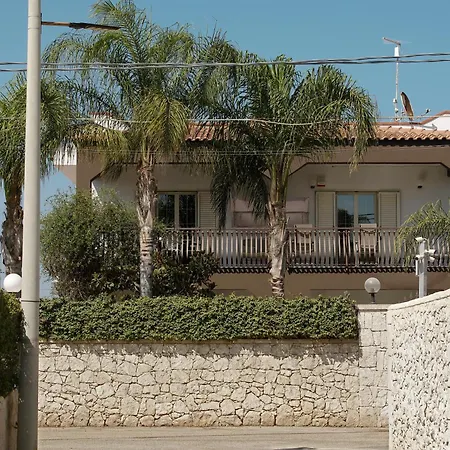 Merilusi בית נופש פונטנה ביאנקה