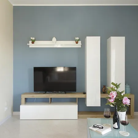 Merilusi * פונטנה ביאנקה