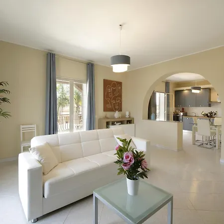 בית נופש Merilusi פונטנה ביאנקה